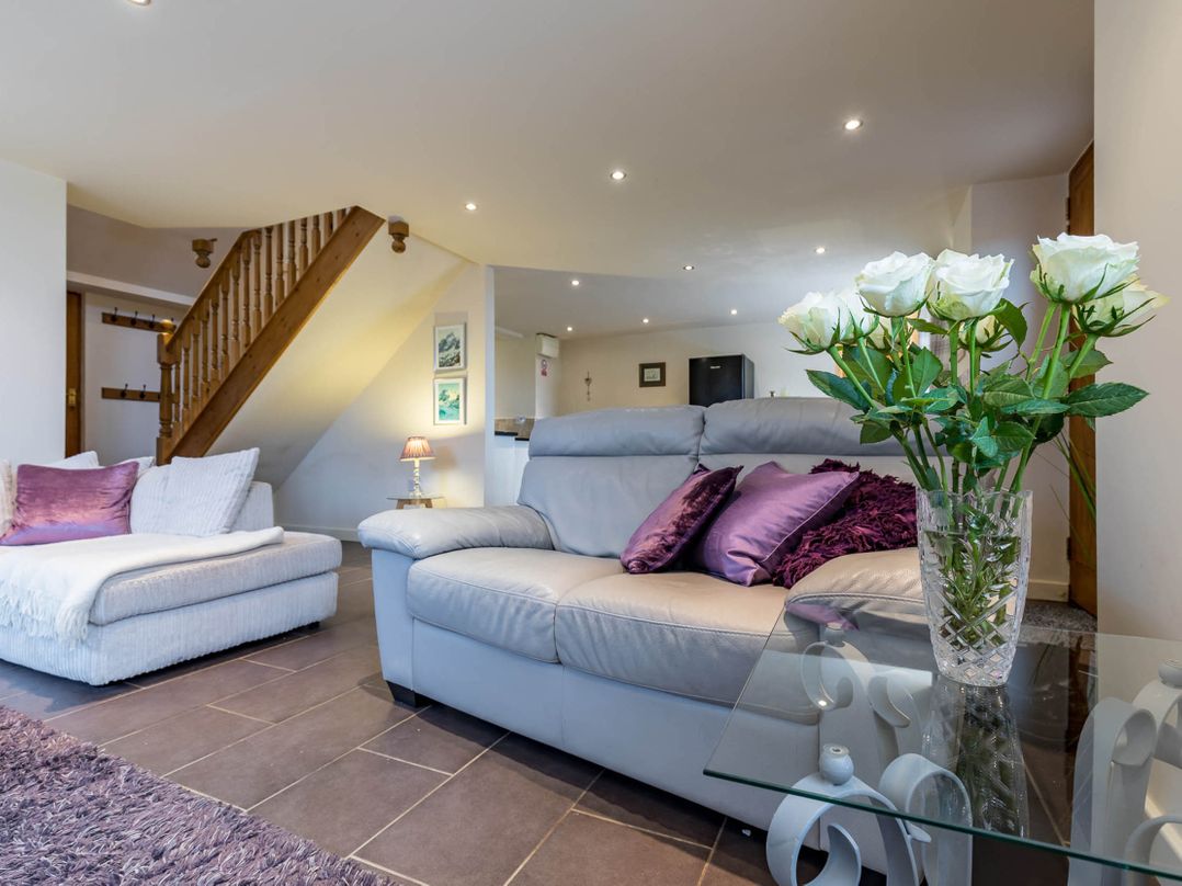 The Barn at Brambles Farm Sleeps 6 Hot Tub
