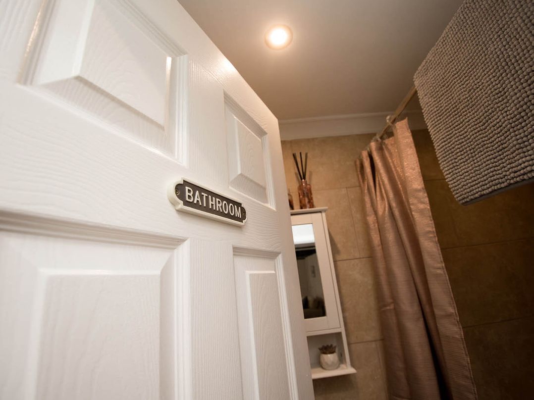 Cottage Sleeps 4 Pet Friendly Garden By Beach