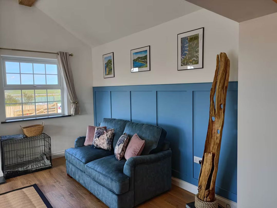Aberporth 2 Bed Cottage Sleeps 4 Pet Friendly