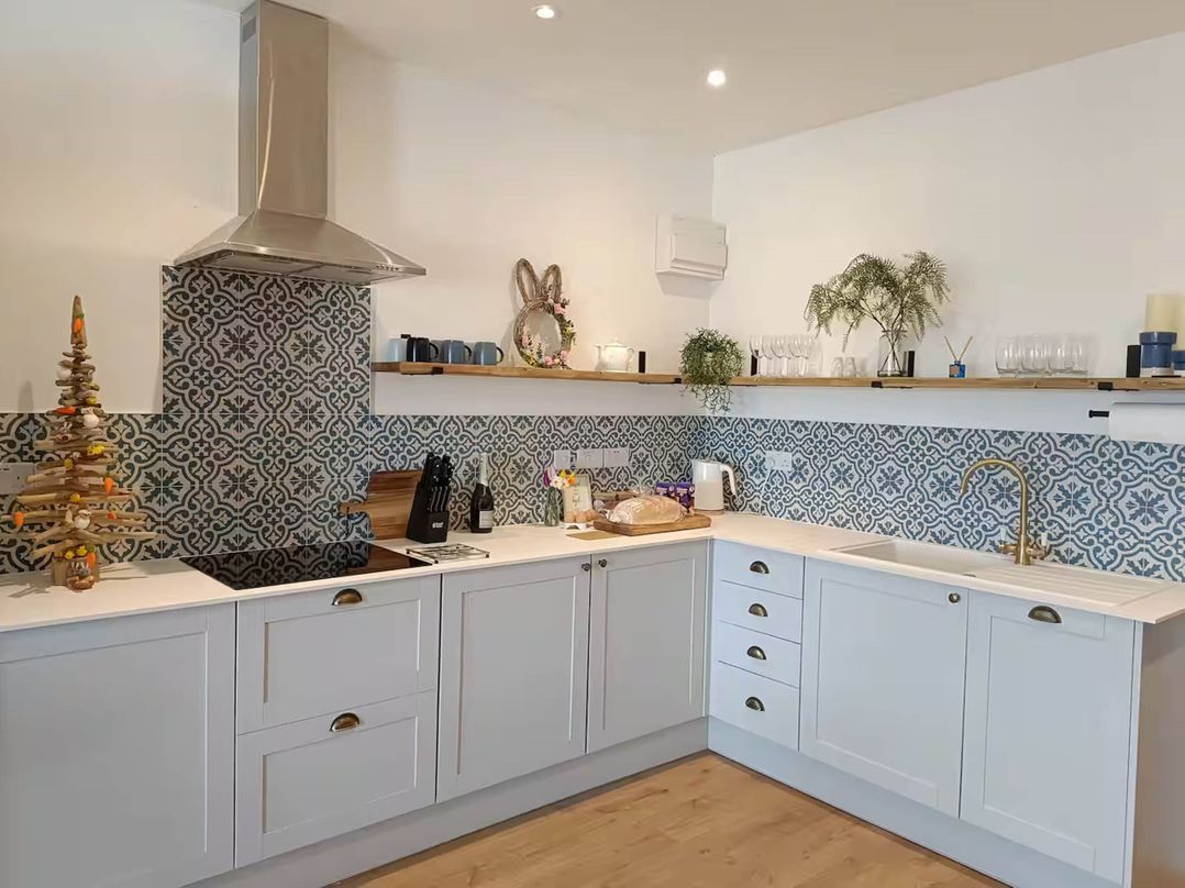Aberporth 2 Bed Cottage Sleeps 4 Pet Friendly