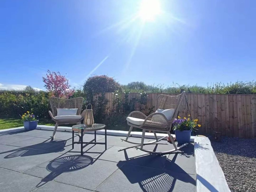 Aberporth 2 Bed Cottage Sleeps 4 Pet Friendly