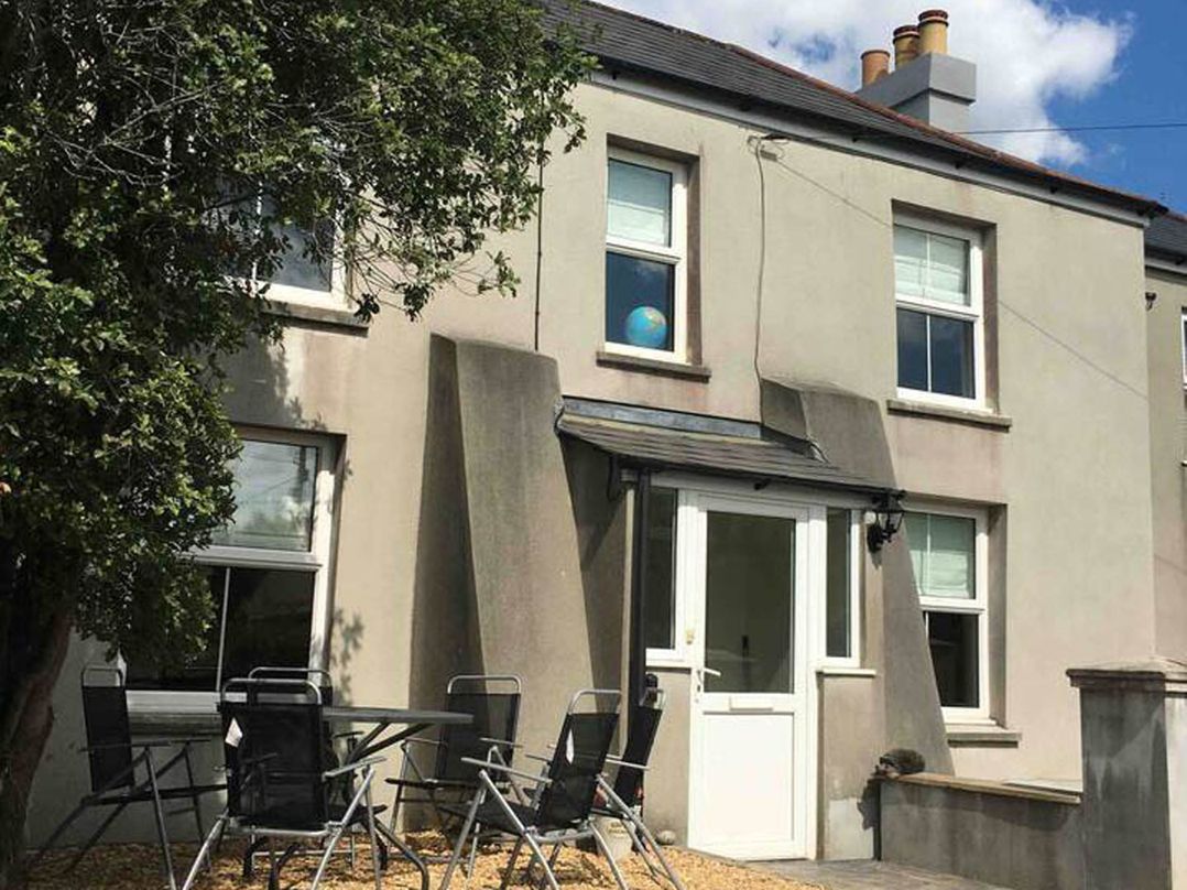 3Bed Cottage Plymouth Dog friendly Sleeps7