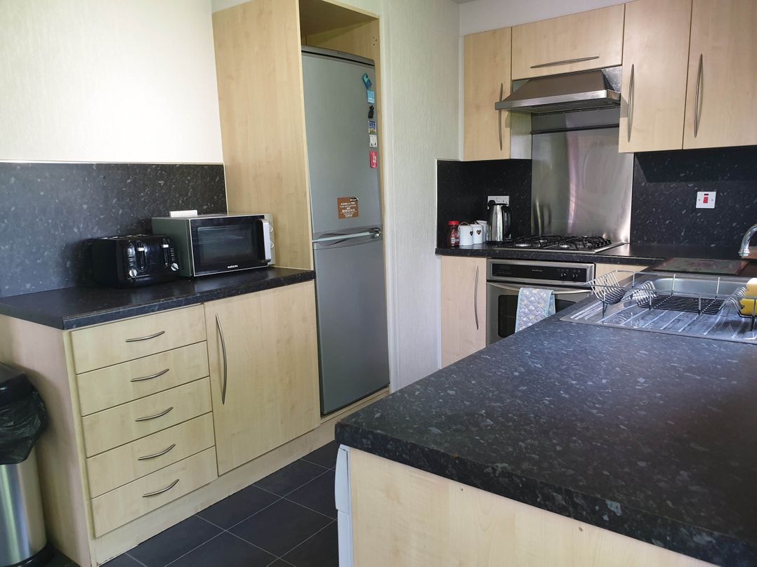 Wooden 3Bed Lodge Sleeps 9 with Front Decking