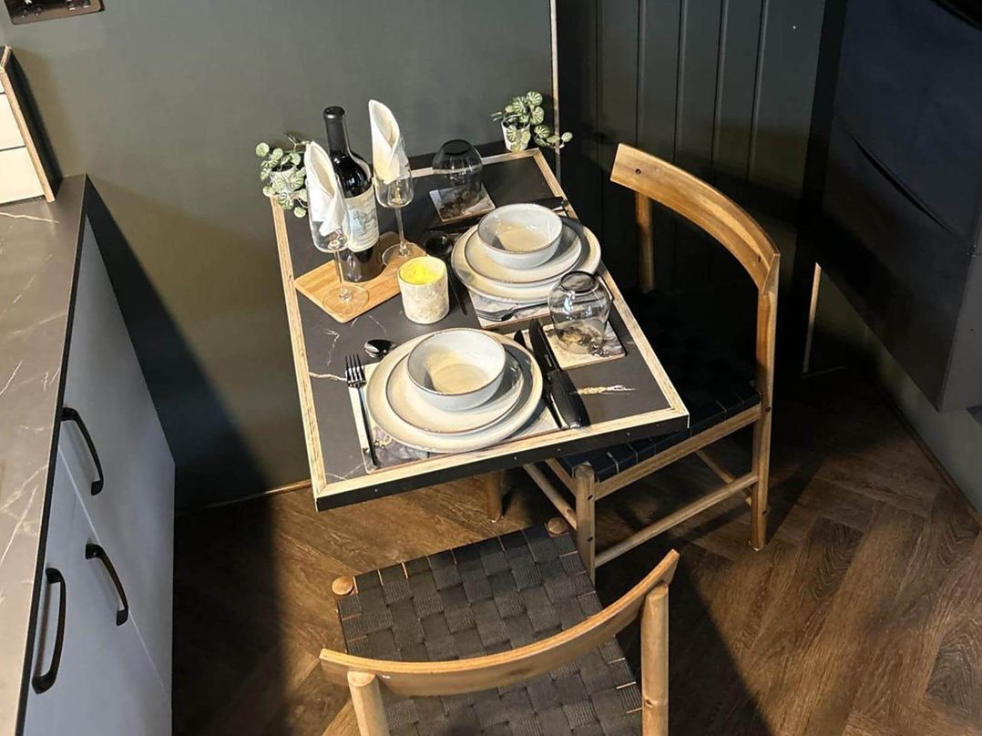 Lodge on Teign River 1 Bed Sleeps 2 Parking