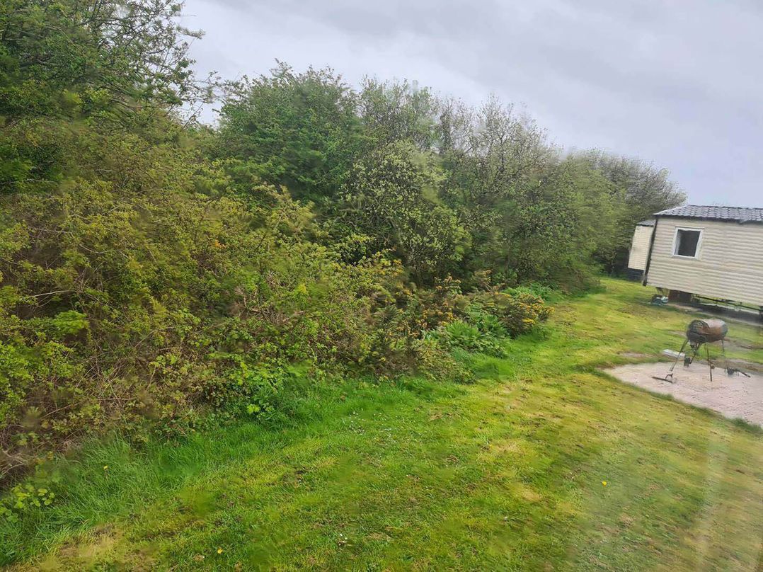 2 Bed Lodge Sleeps 6 Parking Pets Wifi