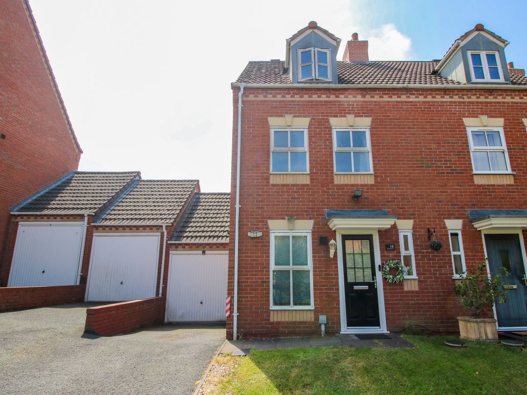 18 Hengrave Meadow