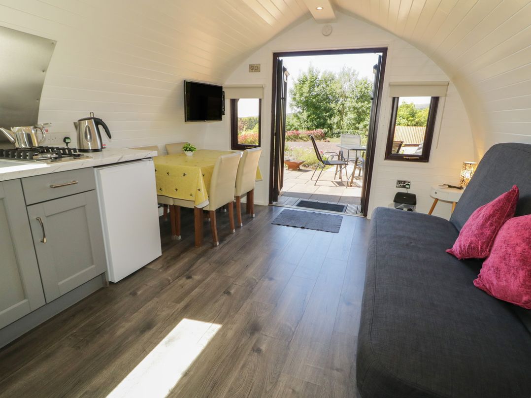 Gortin Glen Glamping Pod 3