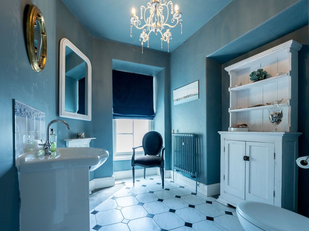 Gwynfryn House, Gorgeous Riverside Property Near The Beach