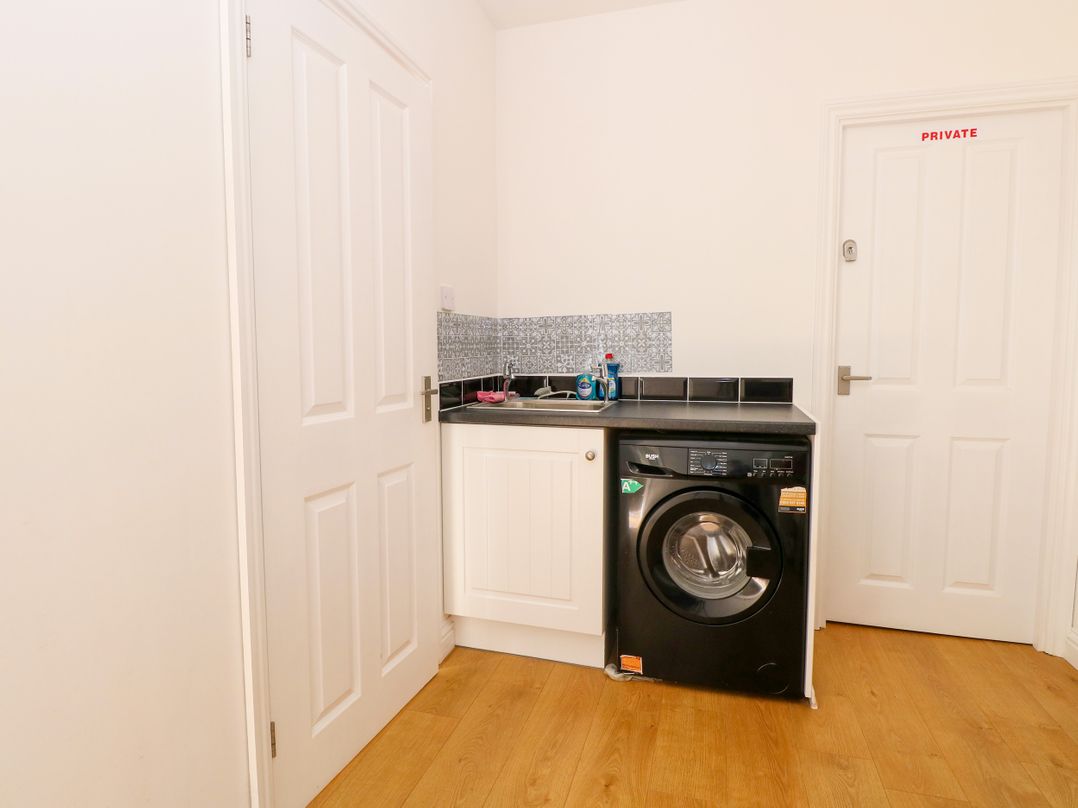 33 North Denes