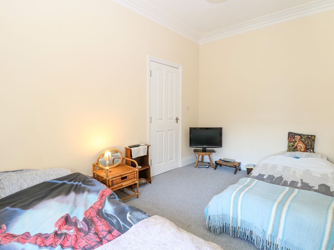 33 North Denes