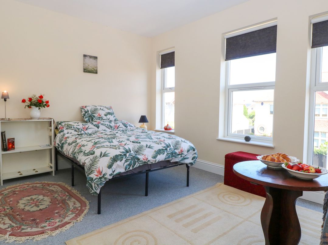 33 North Denes