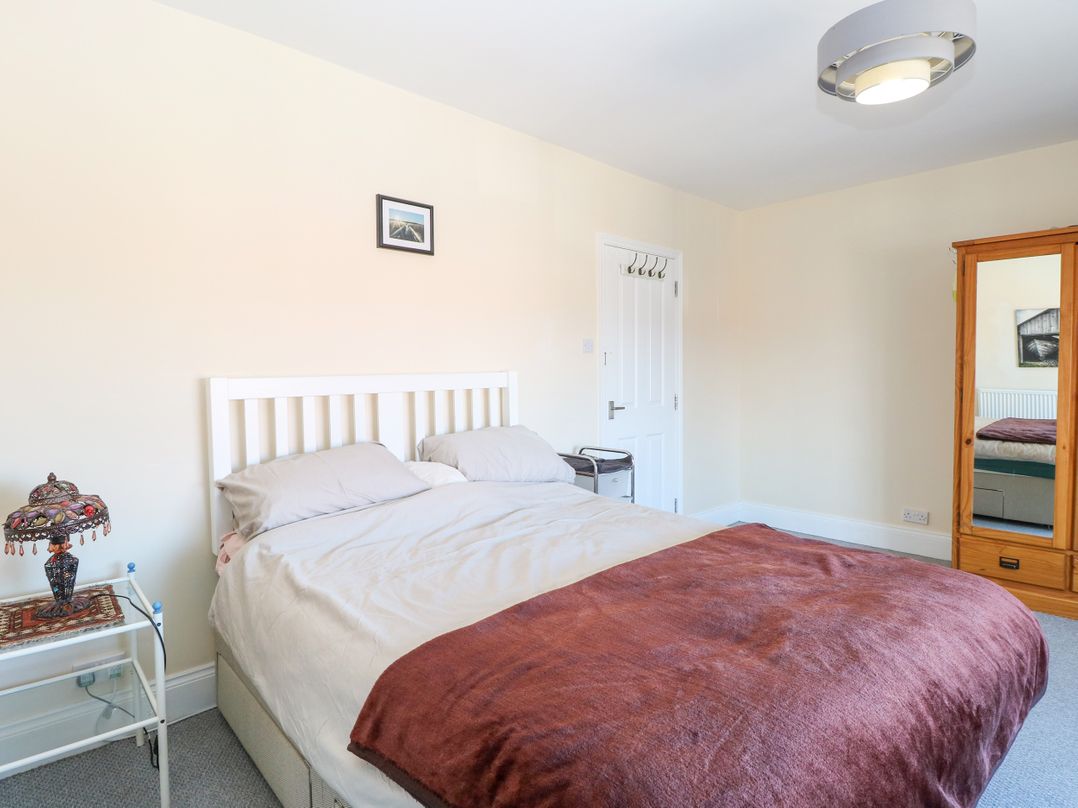 33 North Denes