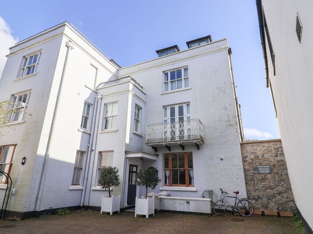 2 St. Michaels House