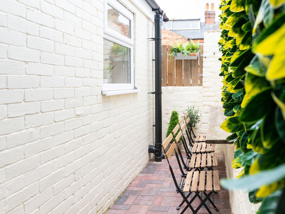 23 Trafalgar Road