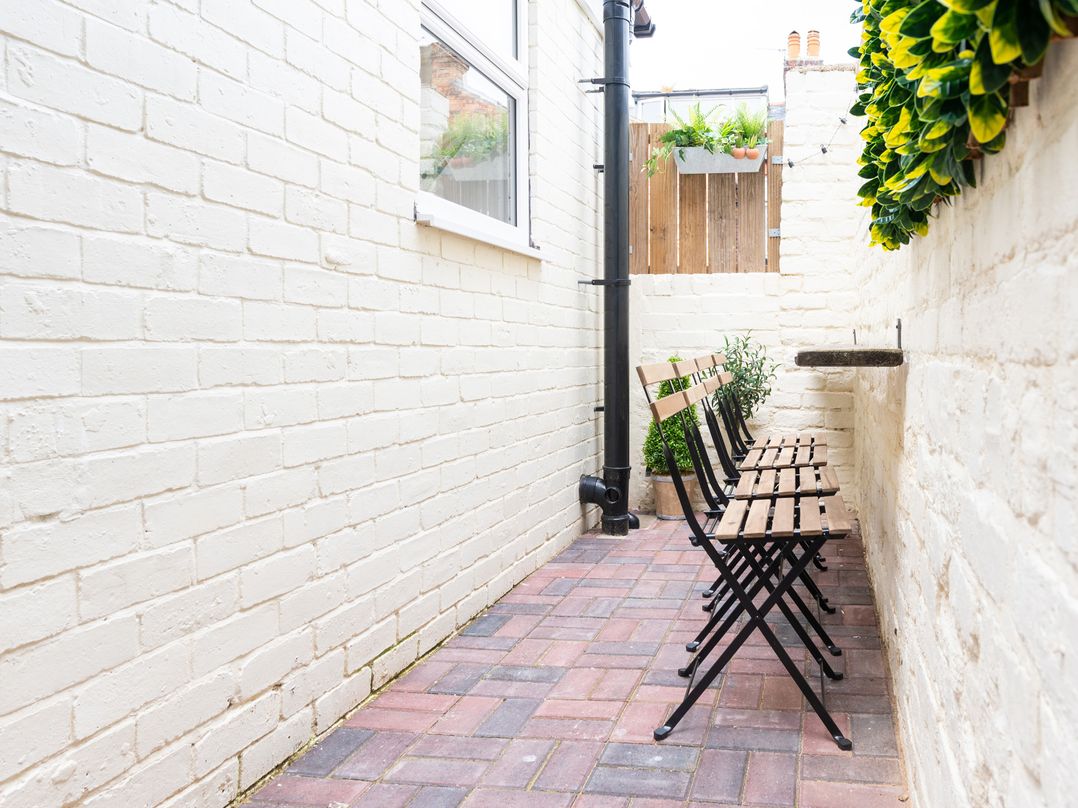 23 Trafalgar Road