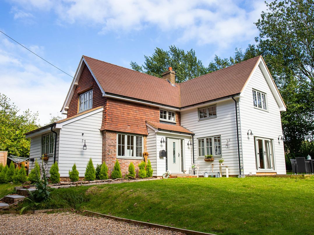 5Bed 10Guests Fireplace HotTub Pets ok Parking