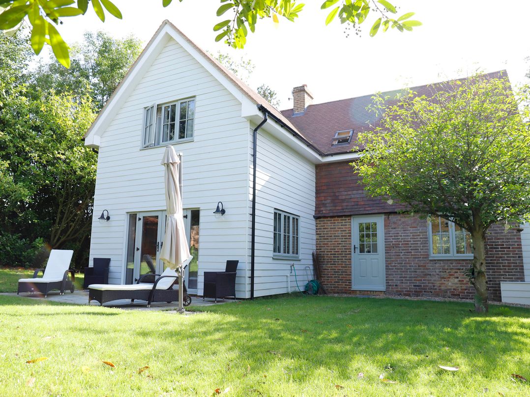 5Bed 10Guests Fireplace HotTub Pets ok Parking