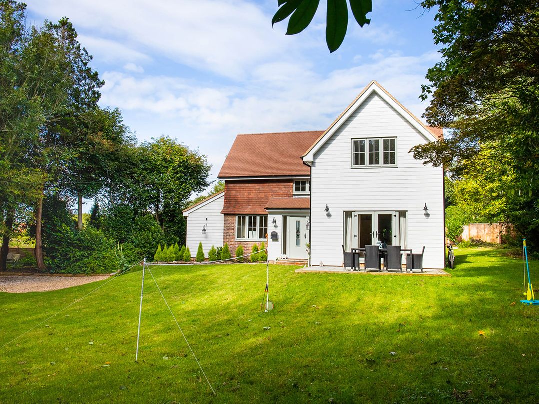 5Bed 10Guests Fireplace HotTub Pets ok Parking