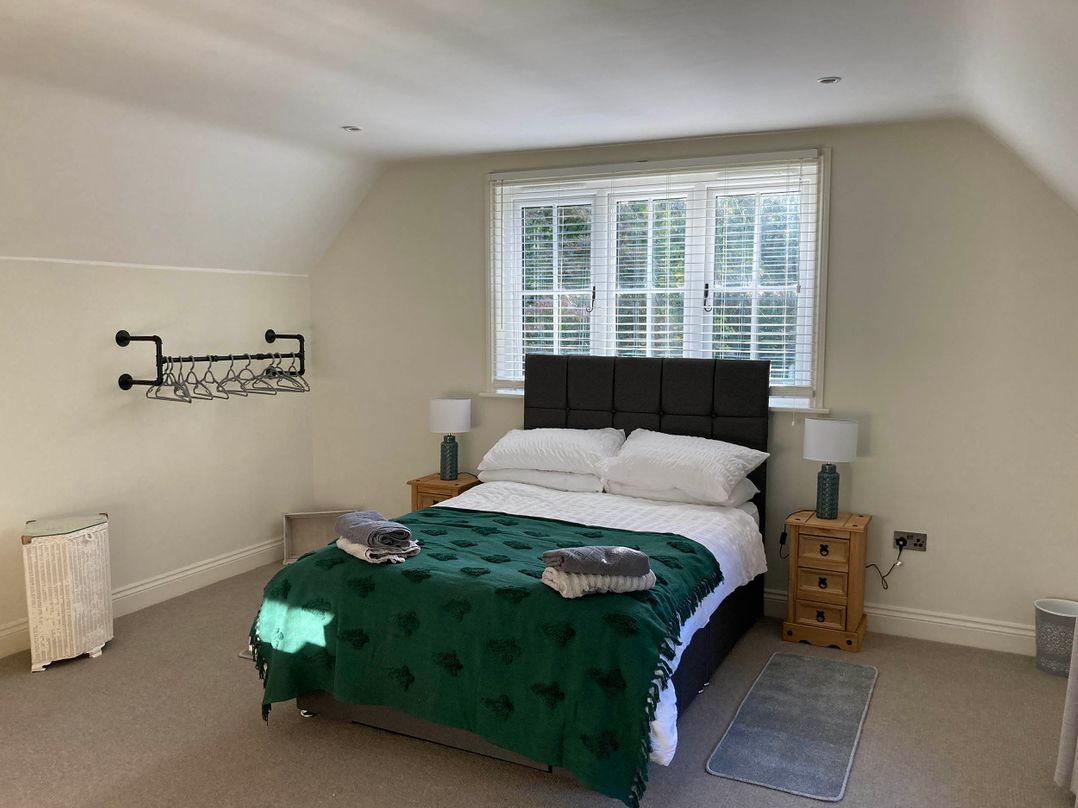 5Bed 10Guests Fireplace HotTub Pets ok Parking