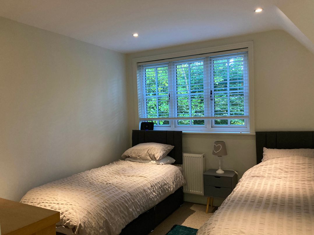 5Bed 10Guests Fireplace HotTub Pets ok Parking