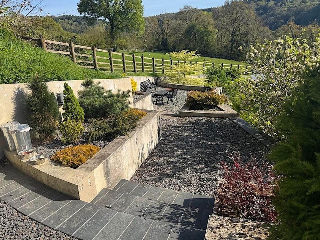 River Tamar Couples Retreat Dog Friendly