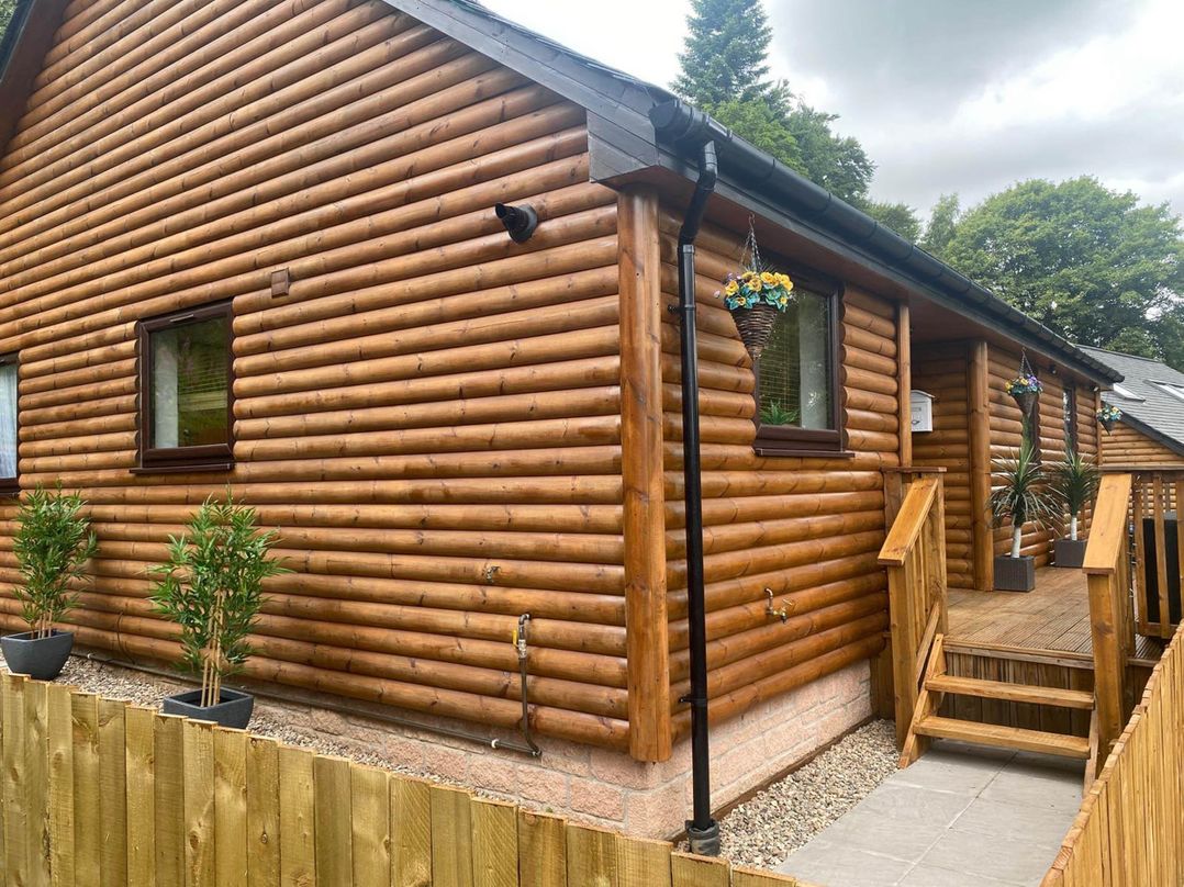 Blairgowrie Luxury 3 Bed Lodge with Hot Tub