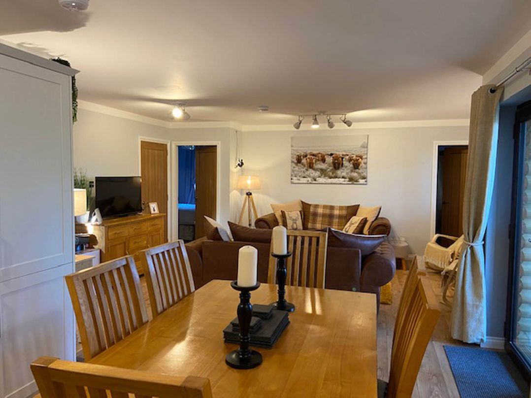 Blairgowrie Luxury 3 Bed Lodge with Hot Tub
