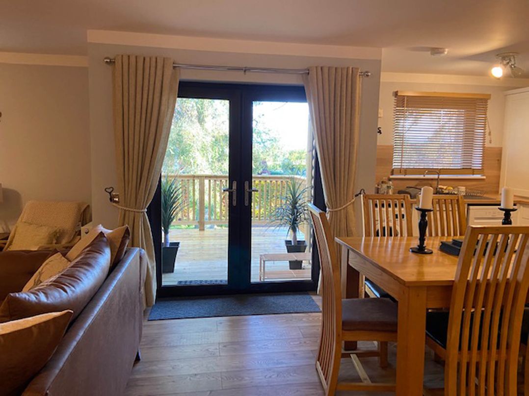 Blairgowrie Luxury 3 Bed Lodge with Hot Tub
