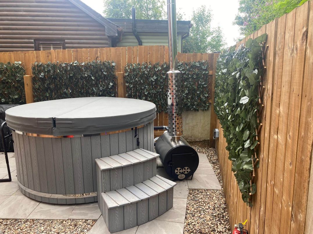Blairgowrie Luxury 3 Bed Lodge with Hot Tub