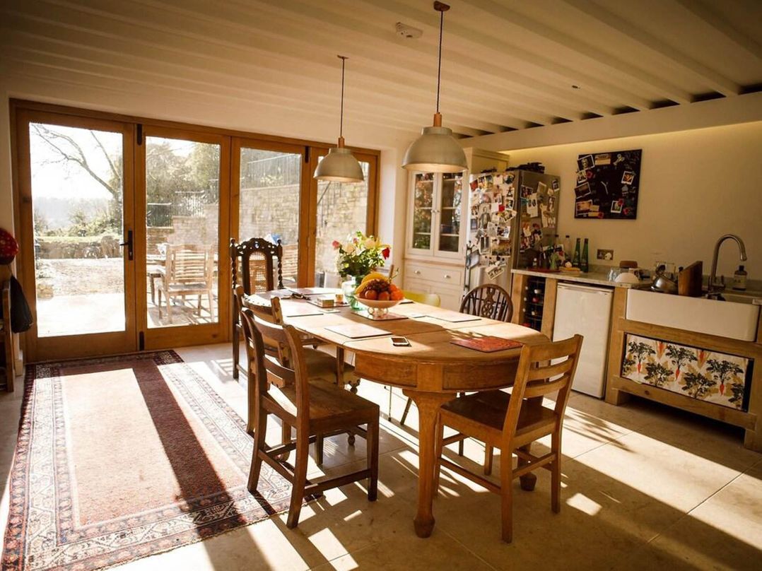 Cotswolds AoNB Cottage Modern Renovation Sleeps8