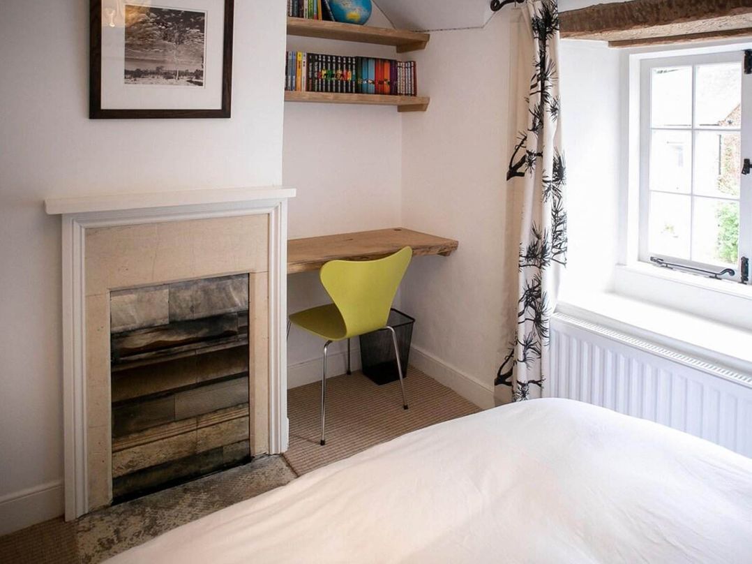 Cotswolds AoNB Cottage Modern Renovation Sleeps8