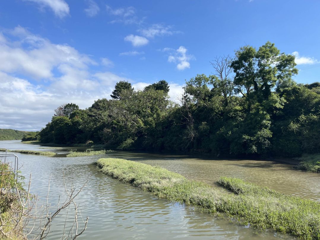 2 Bedrooms overlooking Little Petherick Creek