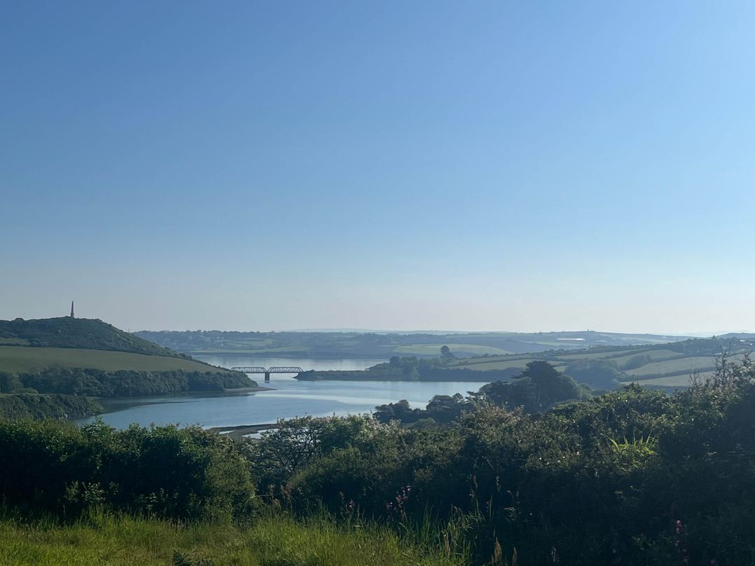 2 Bedrooms overlooking Little Petherick Creek
