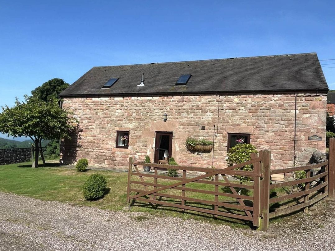 Barn Sleeps 4 Parking Near Alton Towers Peak Dist