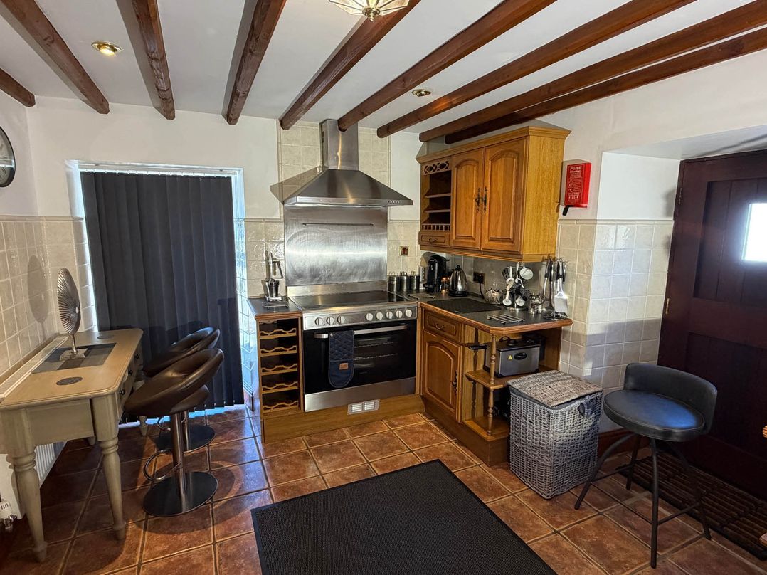 Barn Sleeps 4 Parking Near Alton Towers Peak Dist