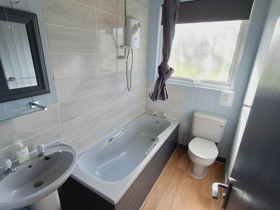 Forest Retreat Sleeps 4 2Bed with Parking