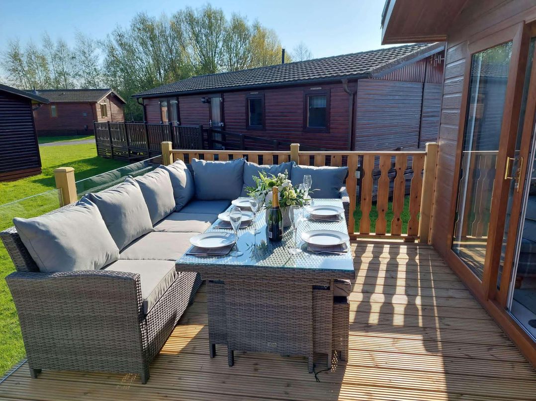 Lakeland Lodge 3Bed 2 Bath Private Patio