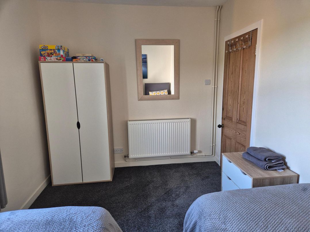 Beautiful 2Bed semi rural cottage enclosed garden