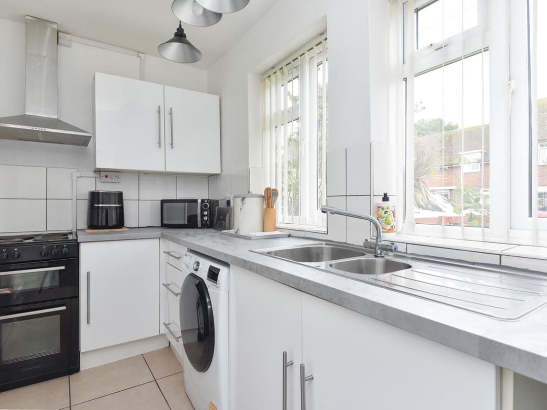 Suspire House Sleeps 6 Garden Bbq Coastal retreat