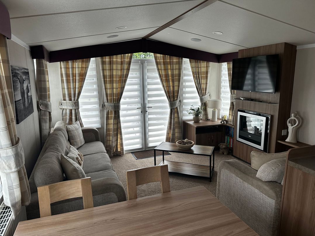 Luxury Caravan Escape by the Seaside Port Seton