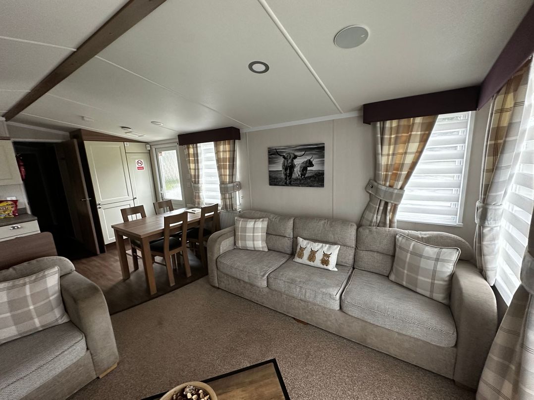 Luxury Caravan Escape by the Seaside Port Seton