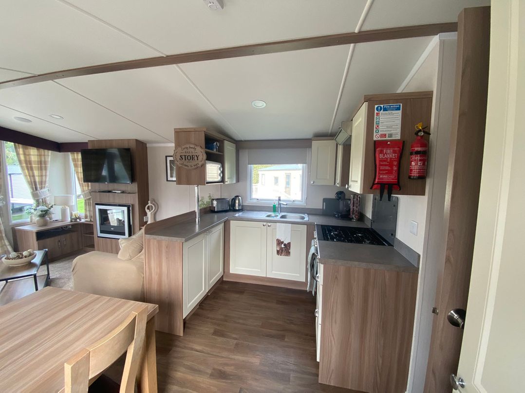 Luxury Caravan Escape by the Seaside Port Seton