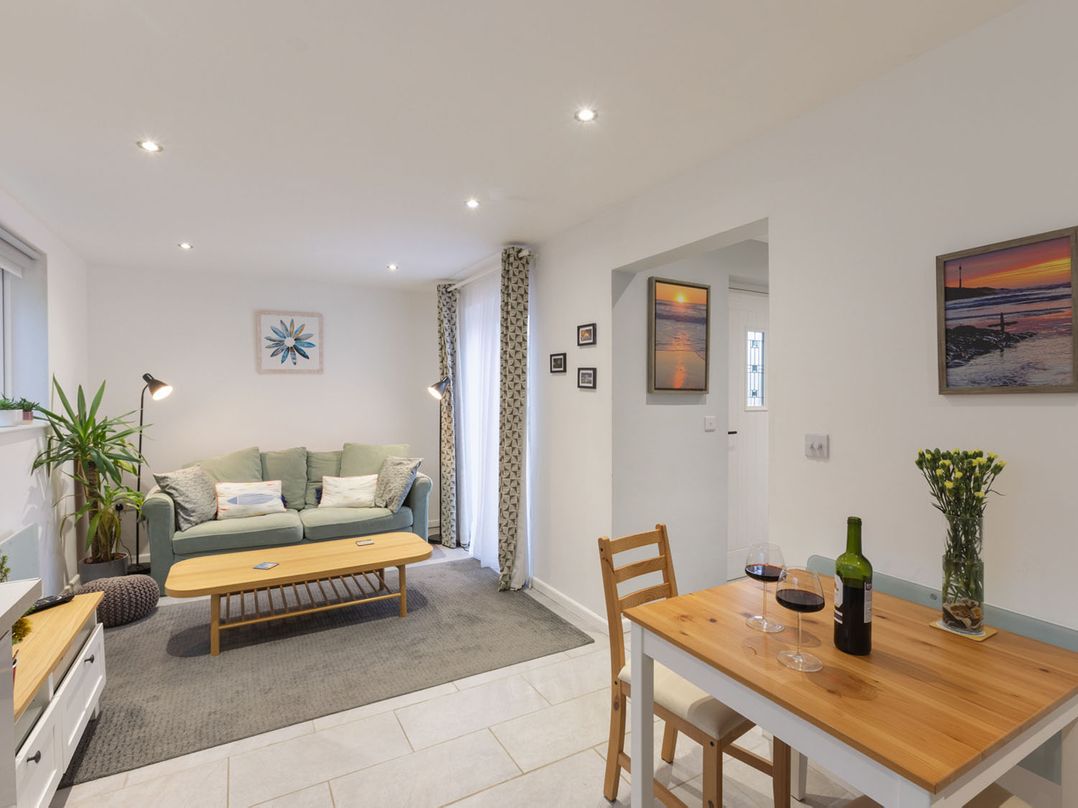 1Bed Coastal Retreat Sleeps 2 Parking Wifi