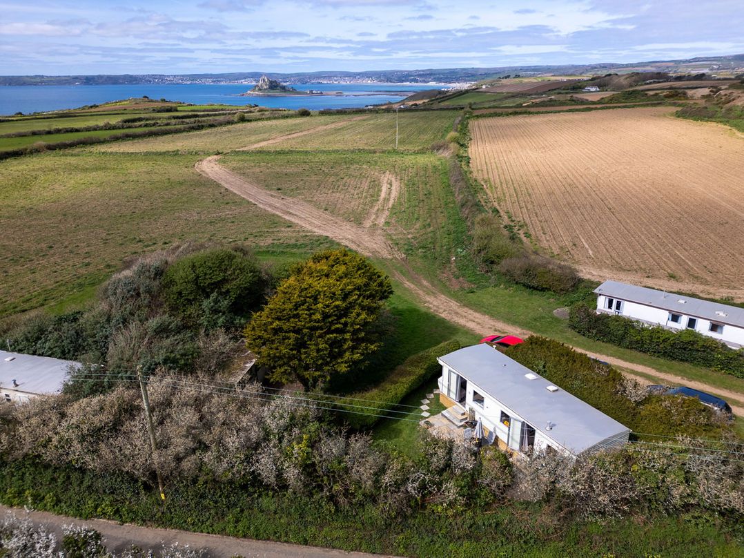 Coastal Hideaway in Cornwall Dog Friendly