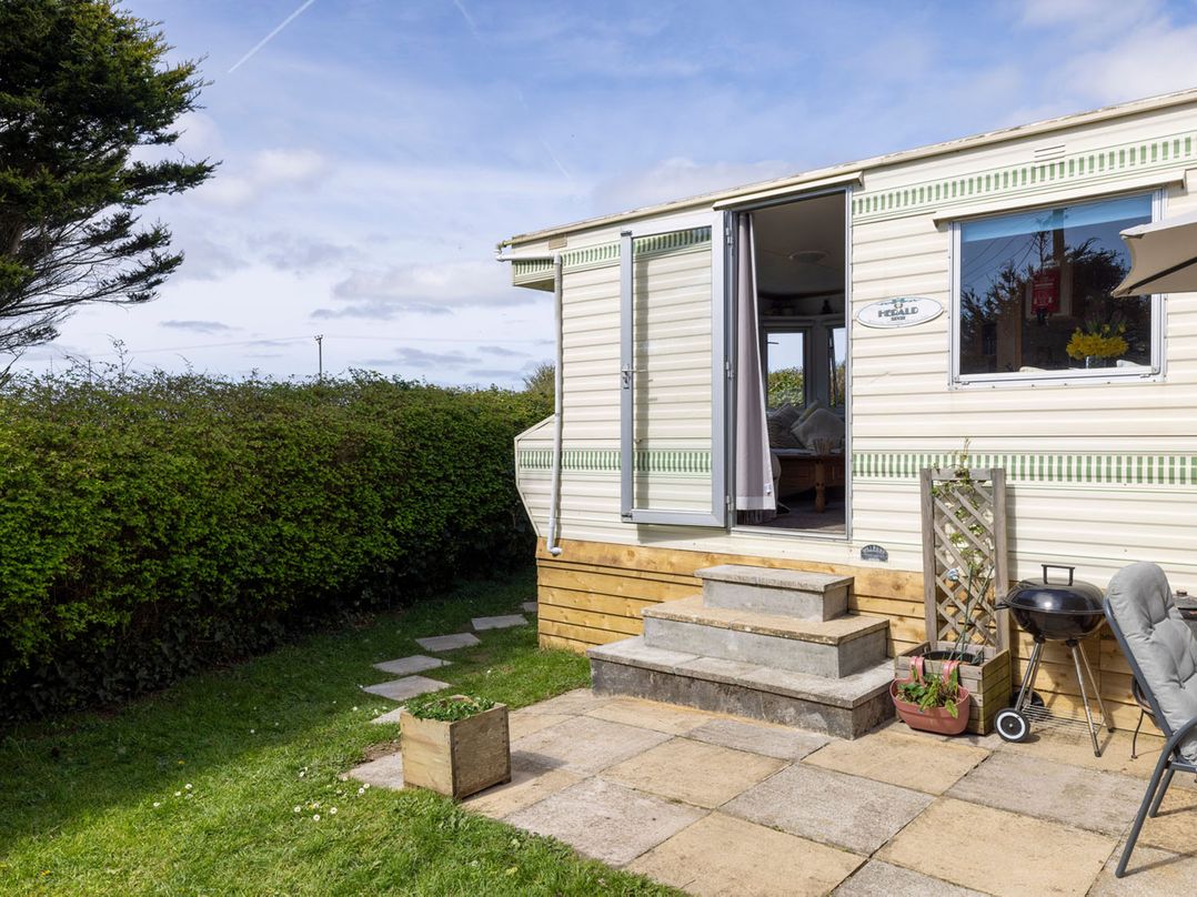 Coastal Hideaway in Cornwall Dog Friendly