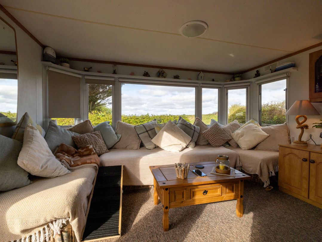 Coastal Hideaway in Cornwall Dog Friendly