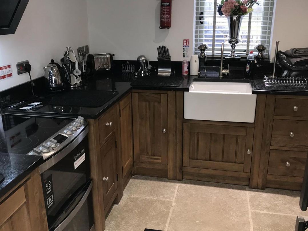 Barn Sleeps 4 Parking Near Alton Towers