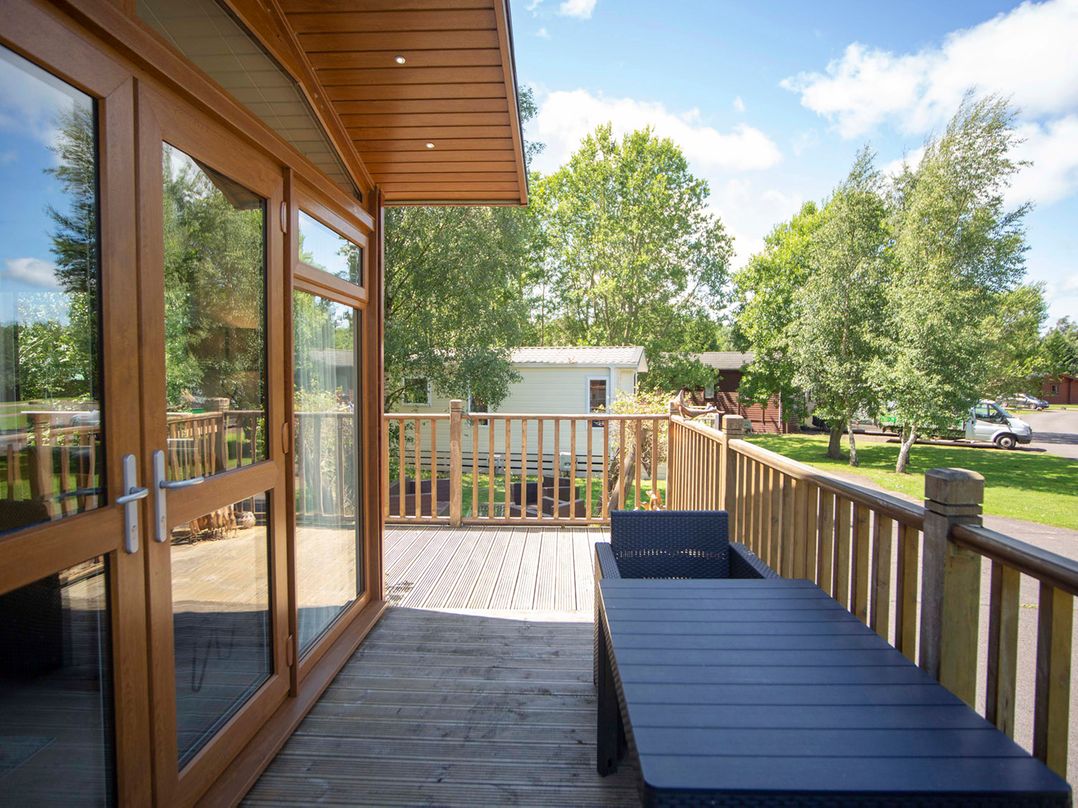 Felmoor Park Northumberland Lodge with Hot Tub