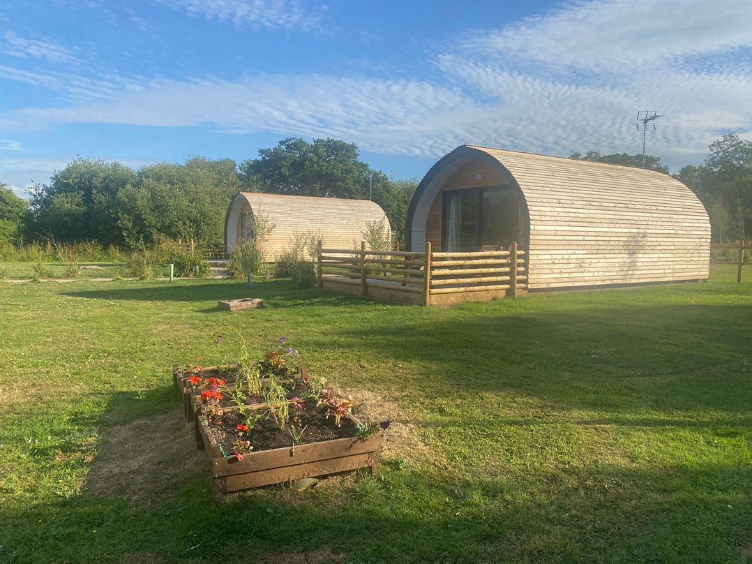 1Bed pod cabin in beautiful surroundings Wrexham