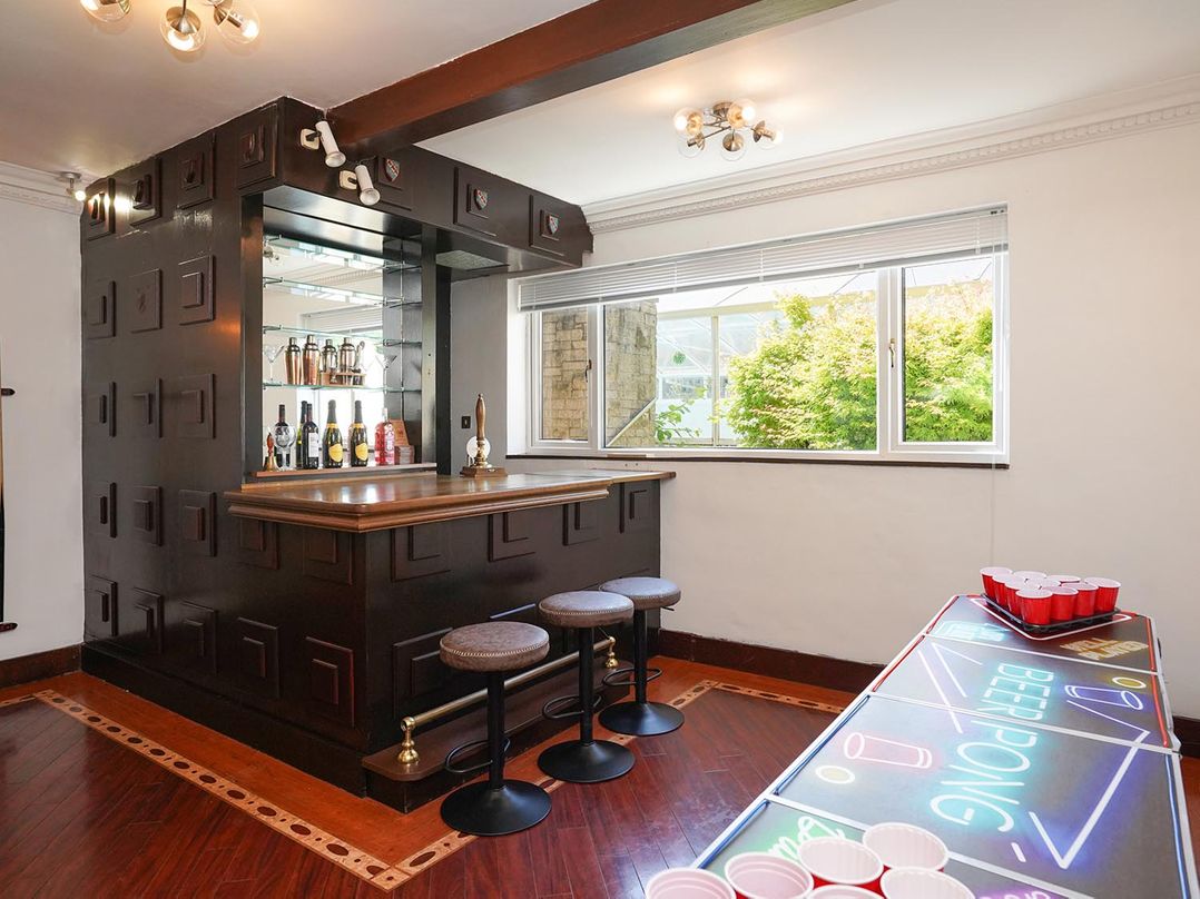 RentMySpaHome with Swimming Pool Hot Tub and Sauna